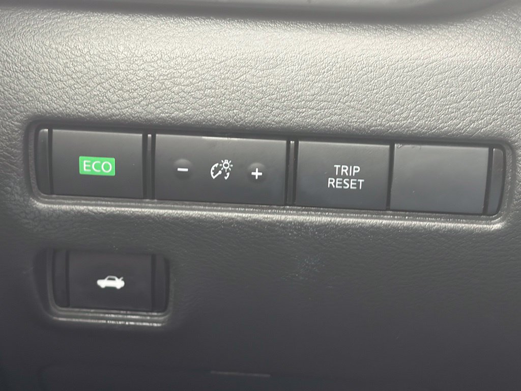 Used 2023 Nissan Sentra S FWD image 46