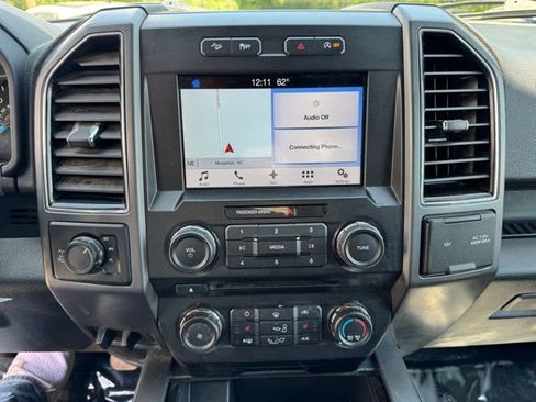 Used 2018 Ford F150 XLT w/ Equipment Group 302A Luxury AWD/4WD image 28