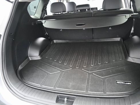 Used 2023 Hyundai Santa Fe SE image 29