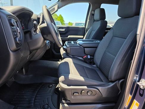 Used 2022 Chevrolet Silverado 1500 Custom AWD/4WD image 9