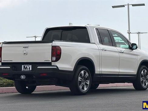 Used 2019 Honda Ridgeline RTL-E image 4