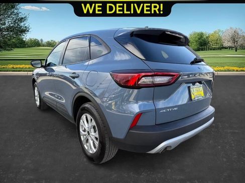 Used 2025 Ford Escape Active AWD/4WD image 3