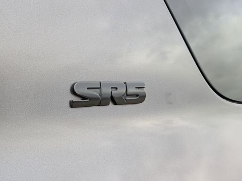 Used 2021 Toyota 4Runner SR5 image 30