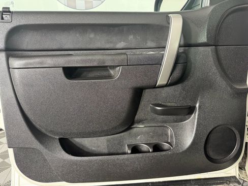 Used 2011 Chevrolet Silverado 1500 LT w/ All-Star Edition image 32