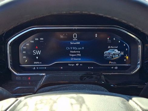 Used 2023 Chevrolet Silverado 1500 LT image 17