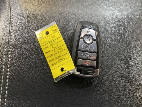 Used 2025 Ford F150 Lariat w/ Equipment Group 501A Mid image 48