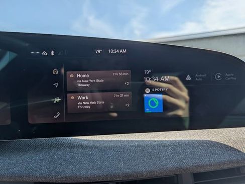 Used 2024 Lucid Air Pure RWD image 25
