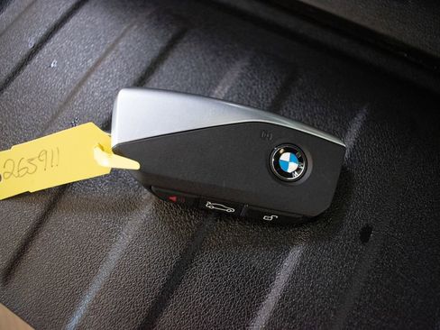Used 2025 BMW X5 xDrive40i w/ M Sport Package AWD/4WD image 28
