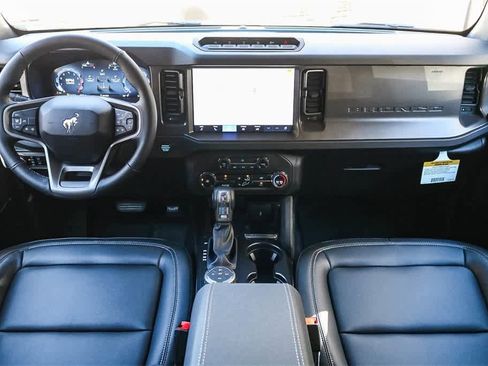 New 2025 Ford Bronco Badlands w/ Sasquatch Package image 12