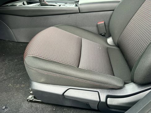 New 2026 Nissan Sentra SR w/ Floor Mat Package FWD image 29