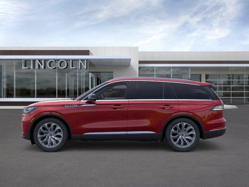 New 2026 Lincoln Aviator Reserve w/ Luxury Package RWD image 3
