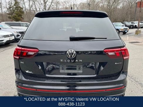 Certified 2022 Volkswagen Tiguan SE R-Line image 7