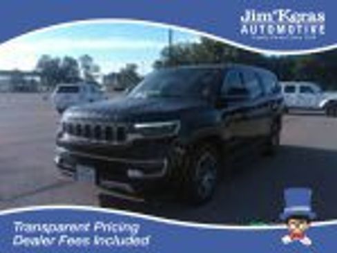 Used 2024 Jeep Wagoneer L Series II RWD image 1