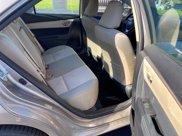 Used 2015 Toyota Corolla LE FWD image 7