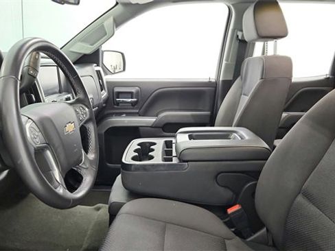 Used 2018 Chevrolet Silverado 1500 LT w/ All Star Edition image 12