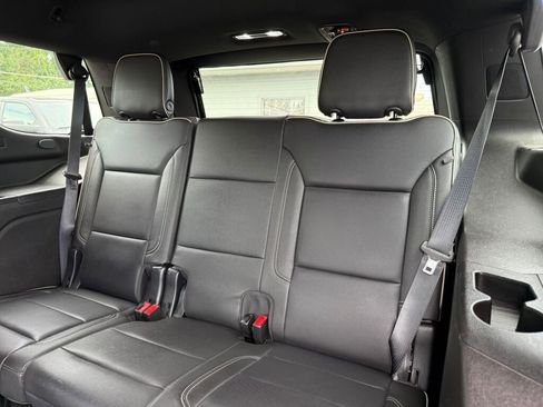 Used 2021 GMC Yukon SLT w/ SLT Premium Package image 27