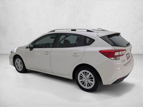 Used 2018 Subaru Impreza 2.0i Premium image 7