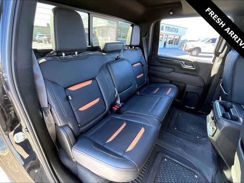 Used 2024 GMC Sierra 2500 AT4 w/ AT4 Premium Plus Package image 25