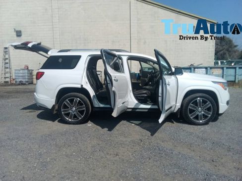 Used 2019 GMC Acadia Denali w/ Technology Package AWD/4WD image 14