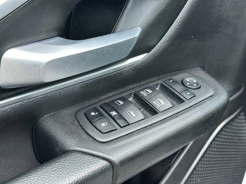 Used 2023 RAM 1500 Big Horn AWD/4WD image 15