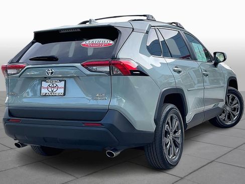 Certified 2022 Toyota RAV4 XLE Premium image 11