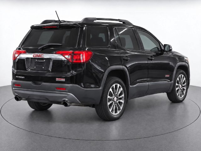 Used 2017 GMC Acadia SLT AWD/4WD image 8