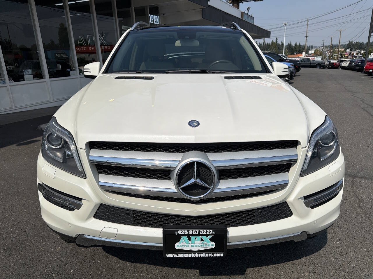 Used 2014 Mercedes-Benz GL 450 4MATIC image 9