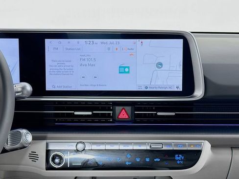 Used 2024 Hyundai Ioniq 6 SEL image 22