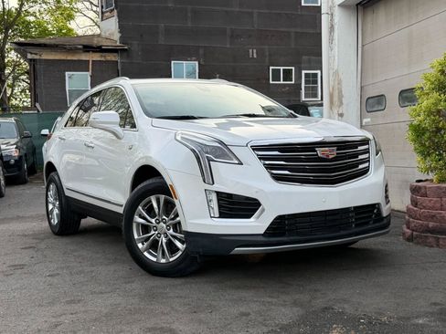 Used 2020 Cadillac XT5 Premium Luxury AWD/4WD image 17
