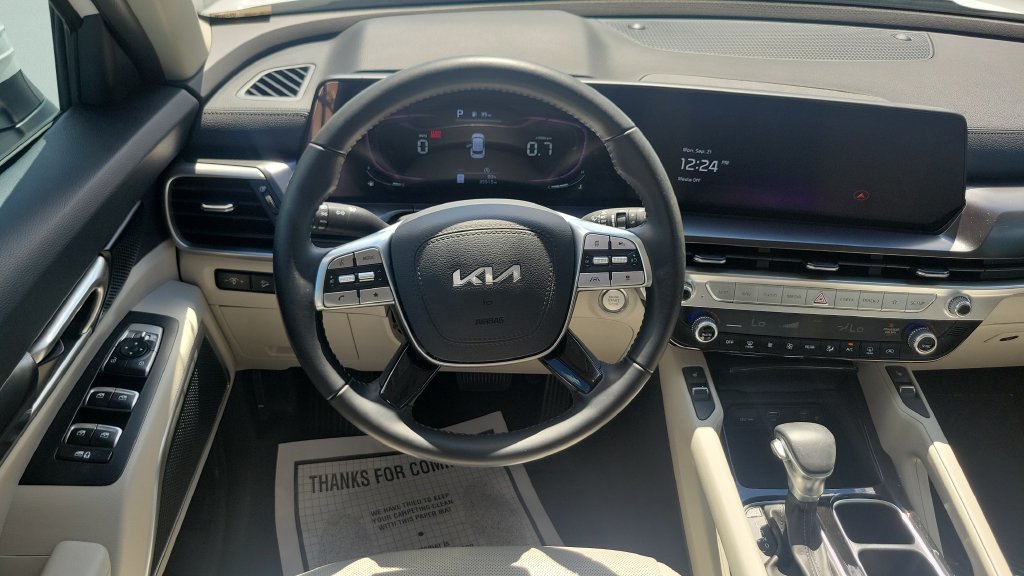 Used 2023 Kia Telluride S w/ S Sunroof Package AWD/4WD image 12