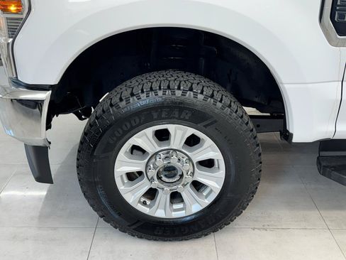 Used 2020 Ford F250 XL w/ STX Appearance Package AWD/4WD image 36