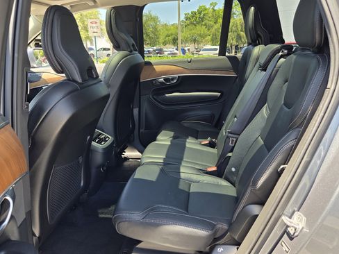 Used 2019 Volvo XC90 T6 Inscription w/ Protection Package Premier AWD/4WD image 11