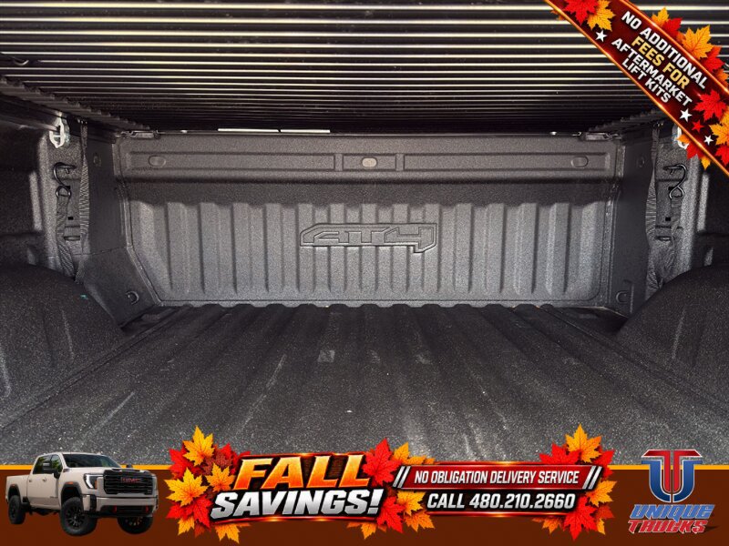 Used 2024 GMC Sierra 1500 AT4 w/ Technology Package AWD/4WD image 8