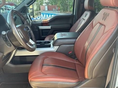 Used 2022 Ford F350 King Ranch w/ King Ranch Ultimate Package AWD/4WD image 11
