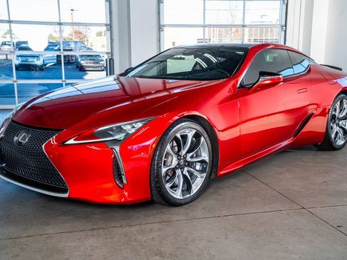 Used 2018 Lexus LC 500 Coupe image 11