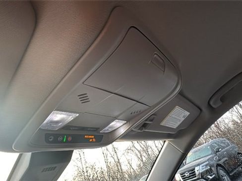 Used 2024 Chevrolet Equinox LT image 23