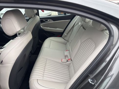 Used 2023 Genesis G70 3.3T w/ Sport Advanced Package image 22