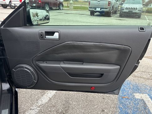 Used 2007 Ford Mustang GT Premium image 42