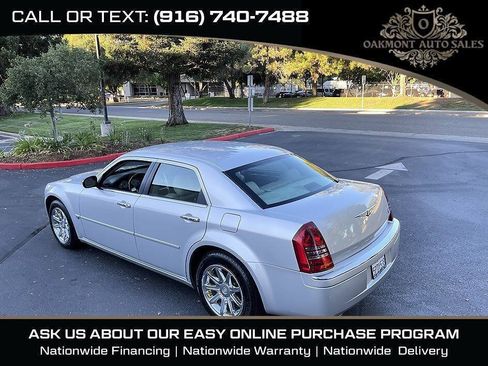 Used 2006 Chrysler 300 C RWD image 7