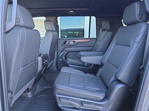 New 2026 GMC Yukon XL Denali w/ Sun & Power Step Package image 15