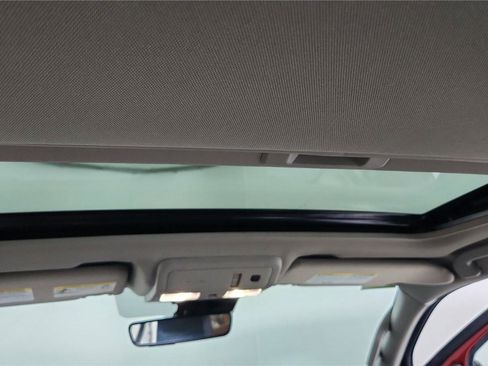 Used 2025 Nissan Frontier SL image 33