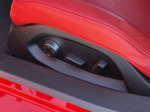 Used 2020 Chevrolet Corvette Stingray Preferred Conv w/ 2LT Preferred Equipment Group image 25