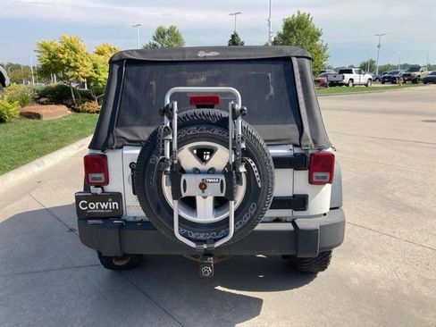 Used 2010 Jeep Wrangler Sport AWD/4WD image 5
