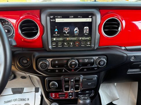 Used 2021 Jeep Wrangler Unlimited Rubicon w/ Dual Top Group image 21