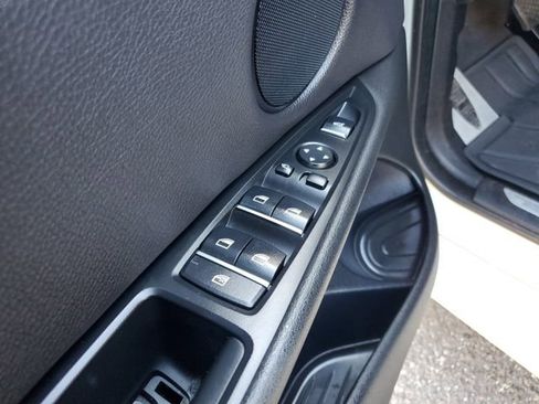 Used 2019 BMW X6 xDrive35i image 16