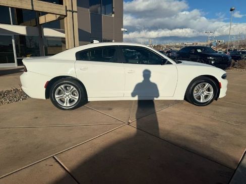 Used 2023 Dodge Charger SXT RWD image 9