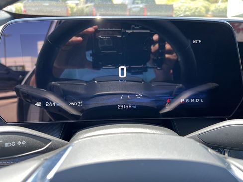 Used 2025 Chevrolet Equinox LT image 12