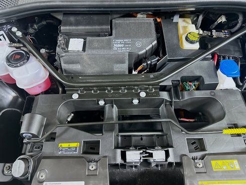 Used 2023 Volkswagen ID.4 Pro image 31