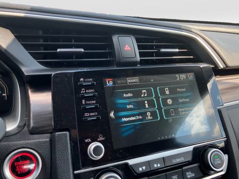 Used 2020 Honda Civic EX image 19