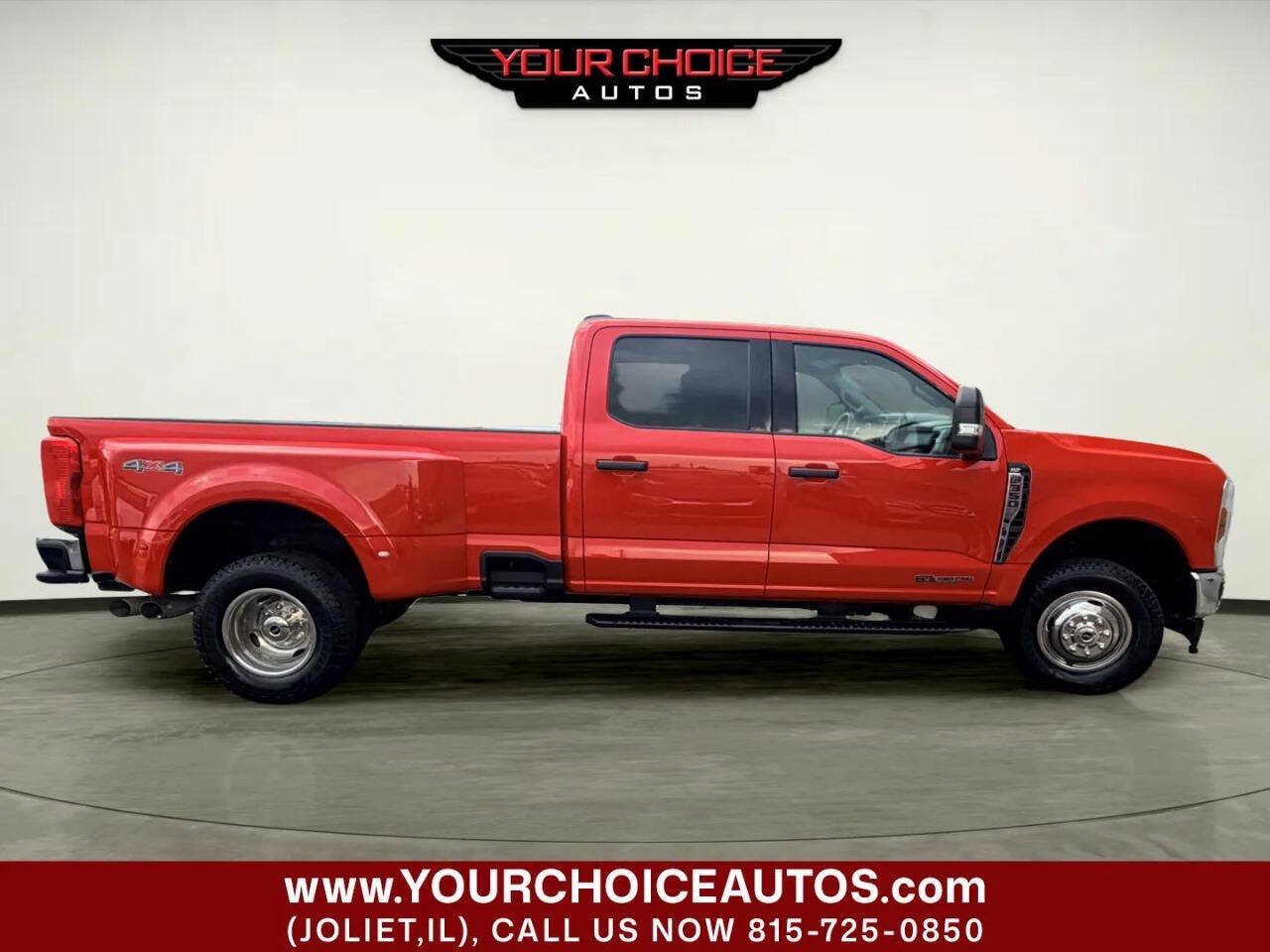 Used 2024 Ford F350 XLT AWD/4WD image 9
